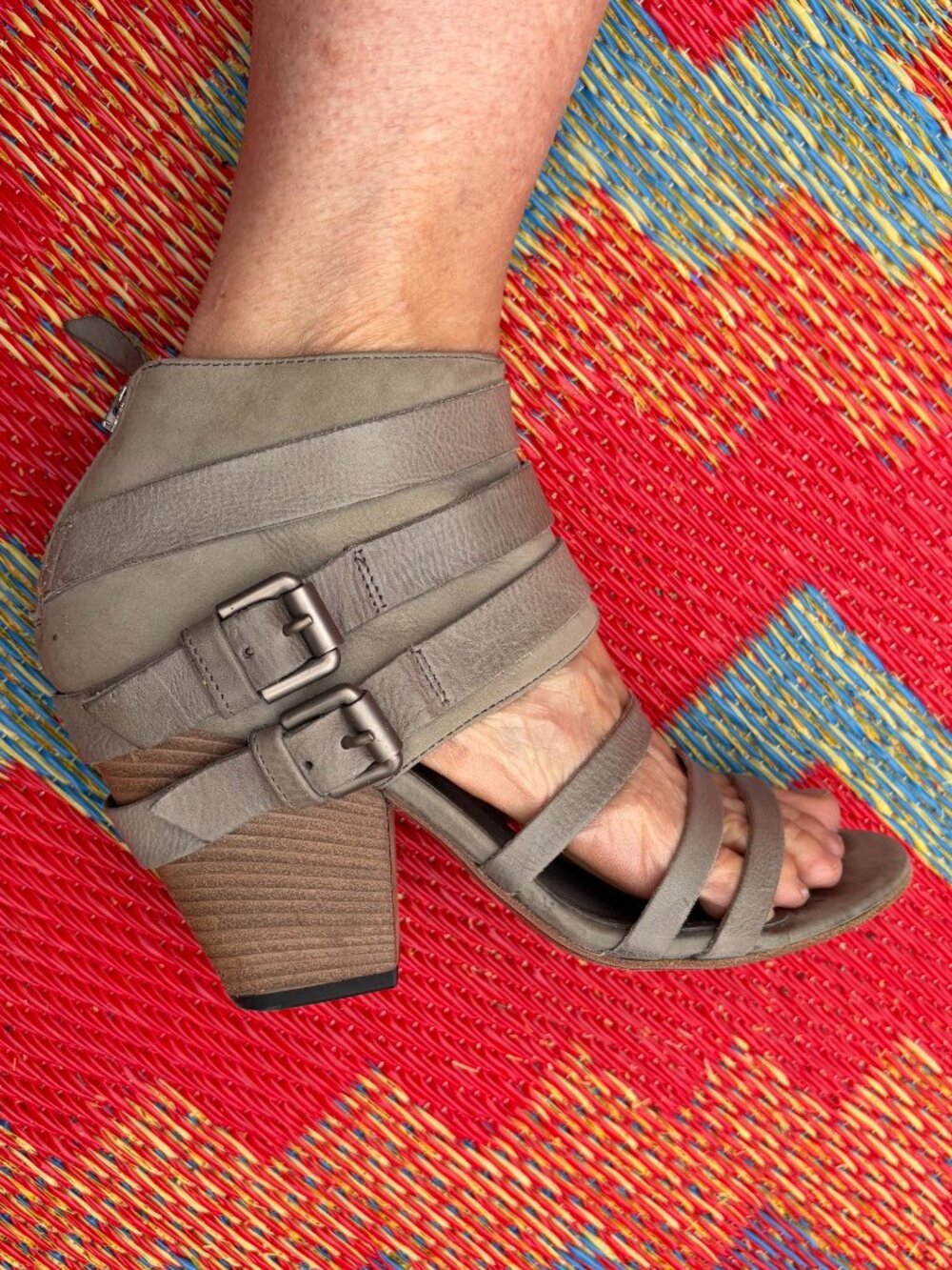 Vic Matié Italy Gray Leather Double Buckle Strappy Sandals Block Heel| Size 6.5 - Picture 4 of 12
